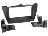 2-DIN Radioblende<br><br>Hyundai ix35 (LM) 03/2010 - 09/2013<br><br>Farbe: schwarz<br>Lieferumfang:...