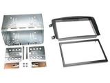 Radioblende 2-DIN  Mercedes<br><br>Viele Autohersteller verbauen eigene...