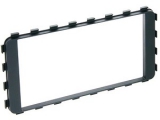 Radioblende 2-DIN<br> <br>Toyota iQ (AJ1) 01/2009 - <br><br>Farbe: schwarz<br><br>Fuer Toyota iQ...