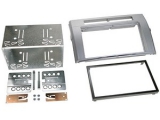 Radioblende 2-DIN<br>  Viele Autohersteller verbauen eigene fahrzeugspezifische<br>Radios, die...