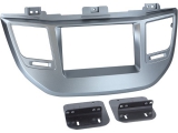 Radioblende 2-DIN<br><br>Hyundai Tucson (TL) 07/2015 - <br><br>Farbe: silber<br><br>Viele...